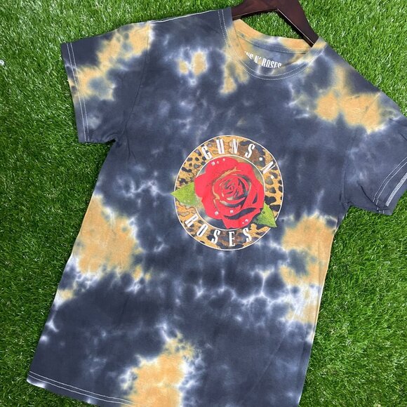 Guns N’ Roses Tie-Dye Rock T-shirt Size Small - Picture 4 of 4
